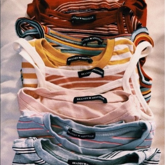 🚫Currently Unavailable🚫★ Clothing Mystery Box ★ - Picture 3 of 4